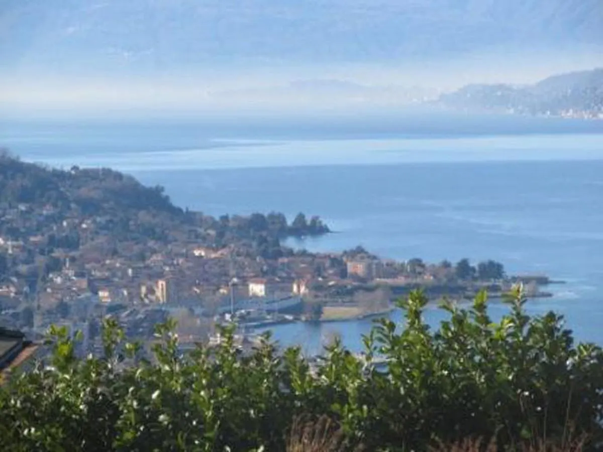 Residenza Roggiolo Apartment Luino
